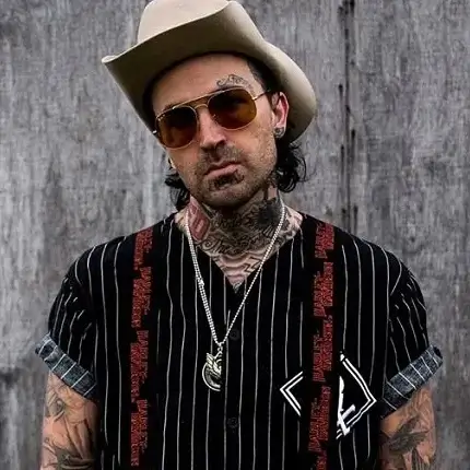 Yelawolf